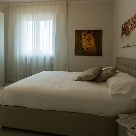 דירה St. Vitale's Basilic View Elegant ראבנה