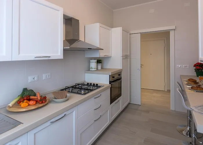 St. Vitale's Basilic View Elegant דירה *