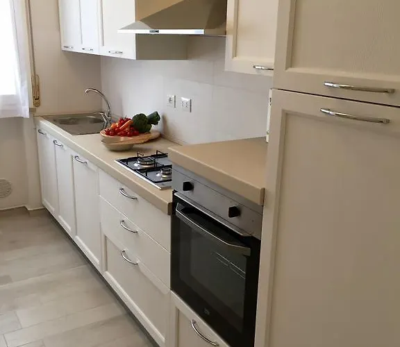 St. Vitale's Basilic View Elegant * رافيننا